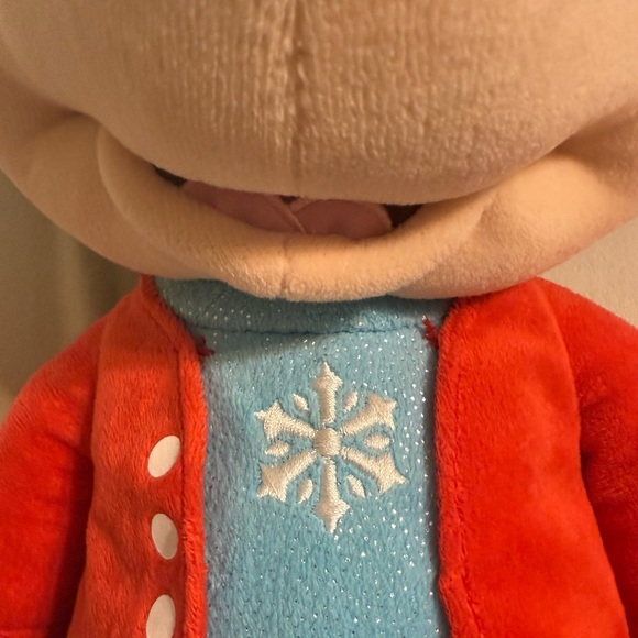 Christmas-style Mickey Mouse plush - Picture 4 of 10